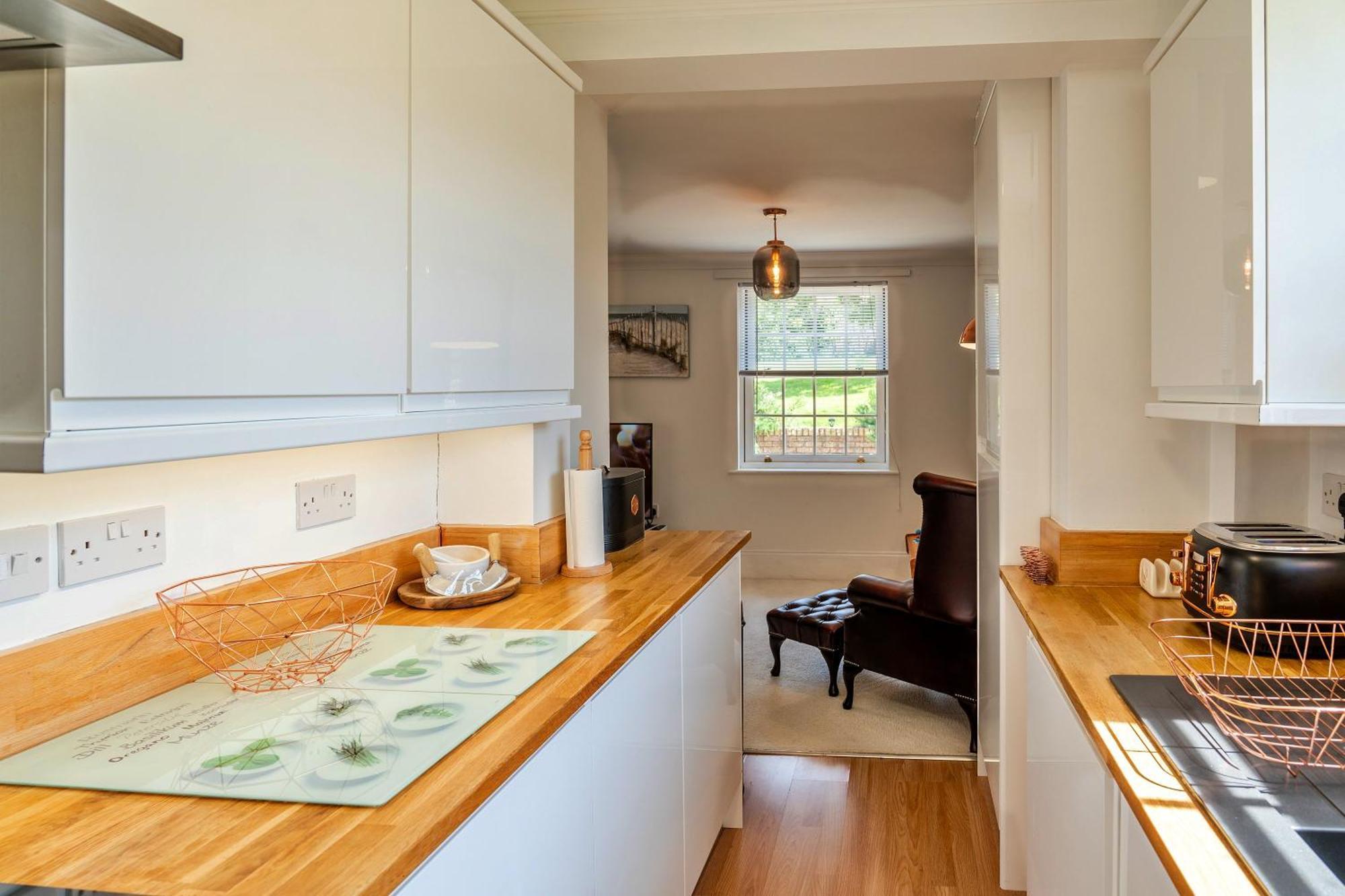 Finest Retreats - Nicely Tucked Away Cottage Torpoint Kültér fotó