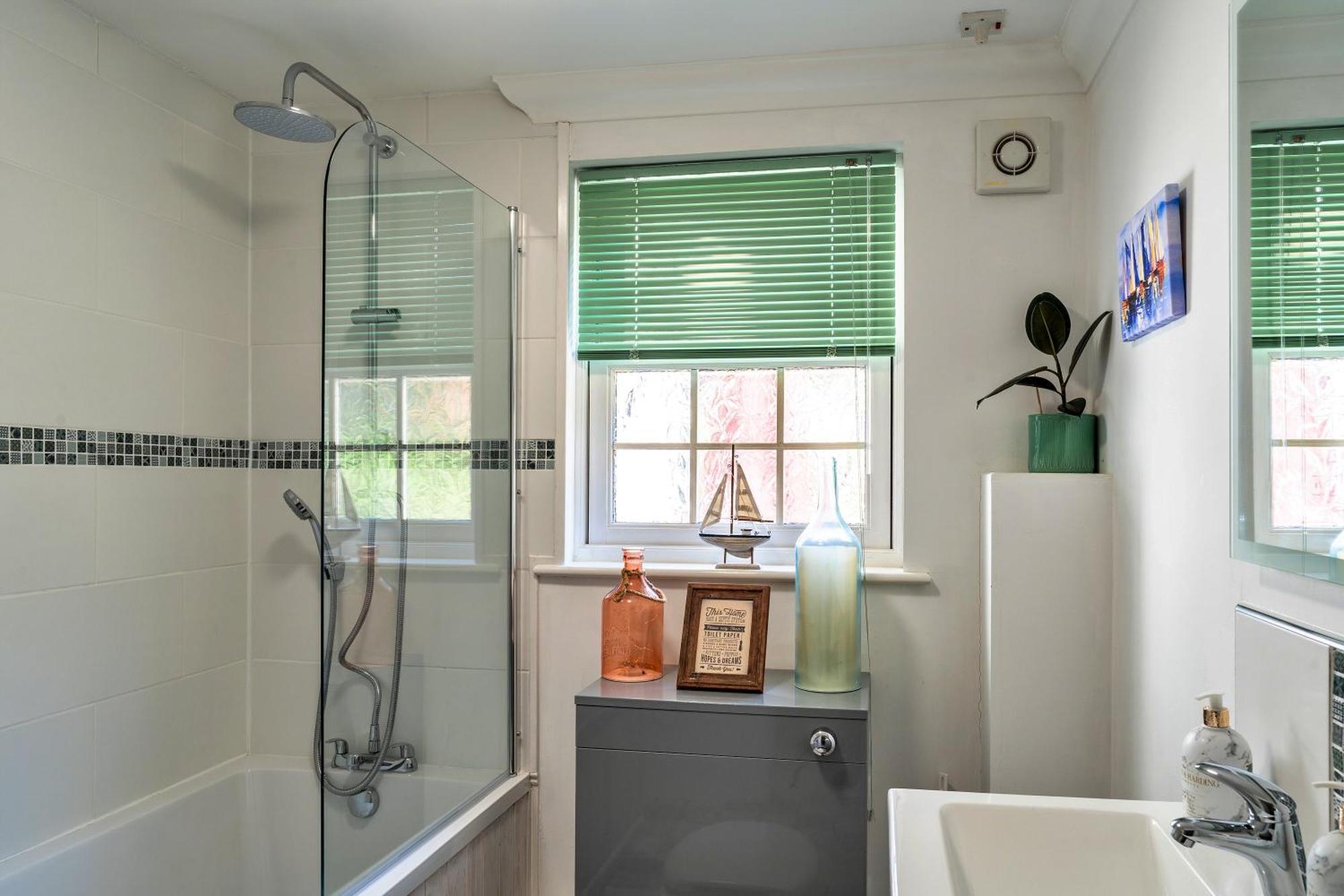Finest Retreats - Nicely Tucked Away Cottage Torpoint Kültér fotó